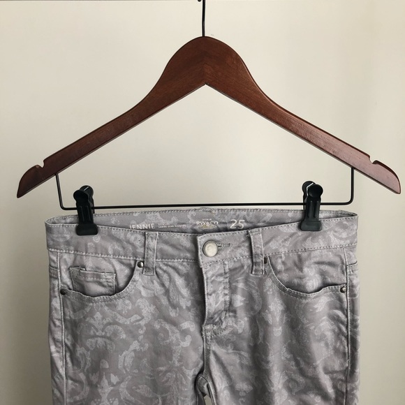 RW&CO. Denim - RW & CO. Collection Mid-Rise Slim Leg Denim